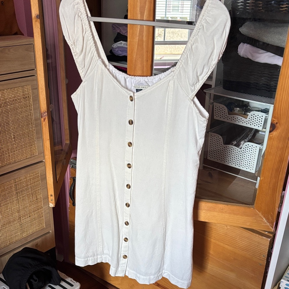American Eagle Outfitters White Button-Front Tank Top